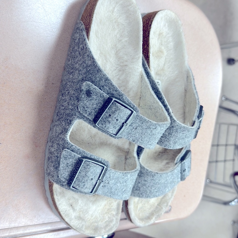 Birkenstock Gray Arizona Rivet Wool Shearling Sandals Size 42 - Picture 7 of 9